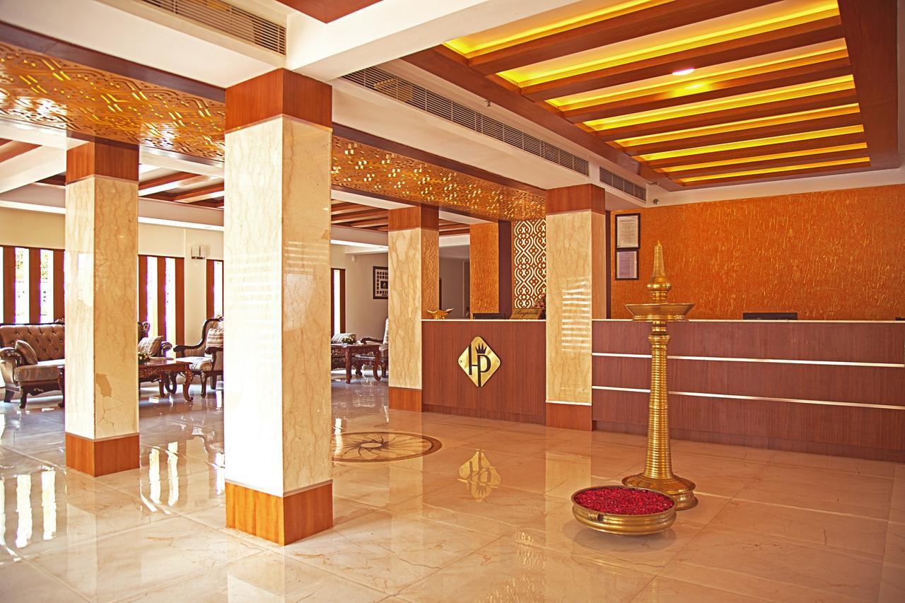 Hill Palace Hotel & Spa Kochi Exterior photo